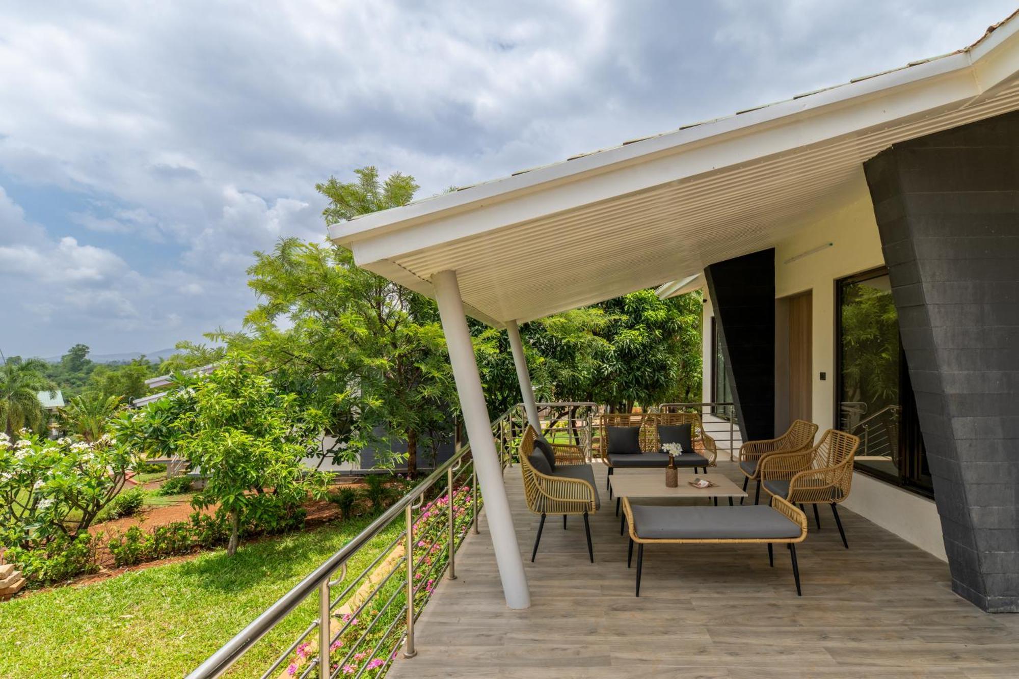 Hotel Energise Soul Retreat Trimbakeshwar Nashik Exterior foto